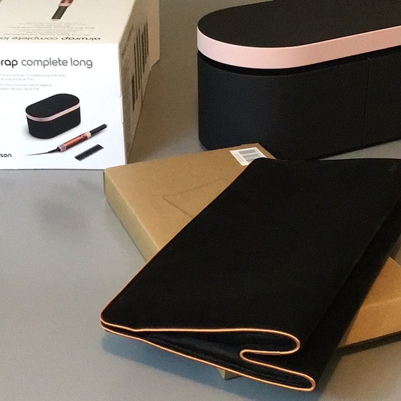 Dyson Airwrap Complete Long in Pink has never been taken out of case - Picture 6 of 8